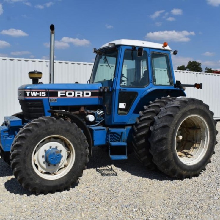 FORD TW15