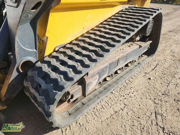 deere-331g-image-28