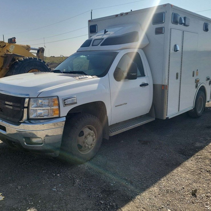 2013 CHEVROLET SILVERADO 3500HD