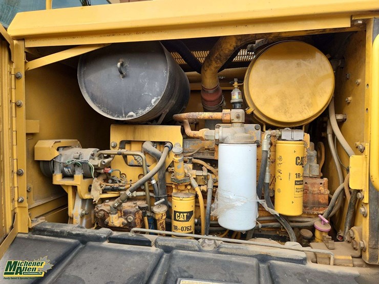 2007-caterpillar-140h-image-41