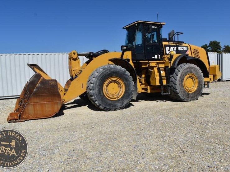 2016-caterpillar-982m-image-25