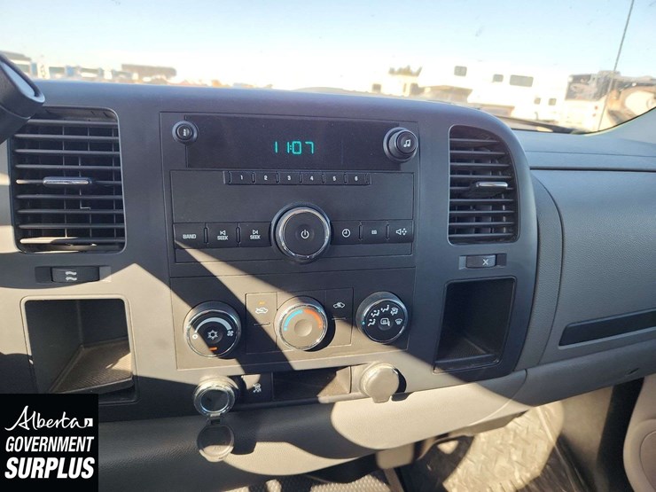 2008-chevrolet-silverado-1500-image-11