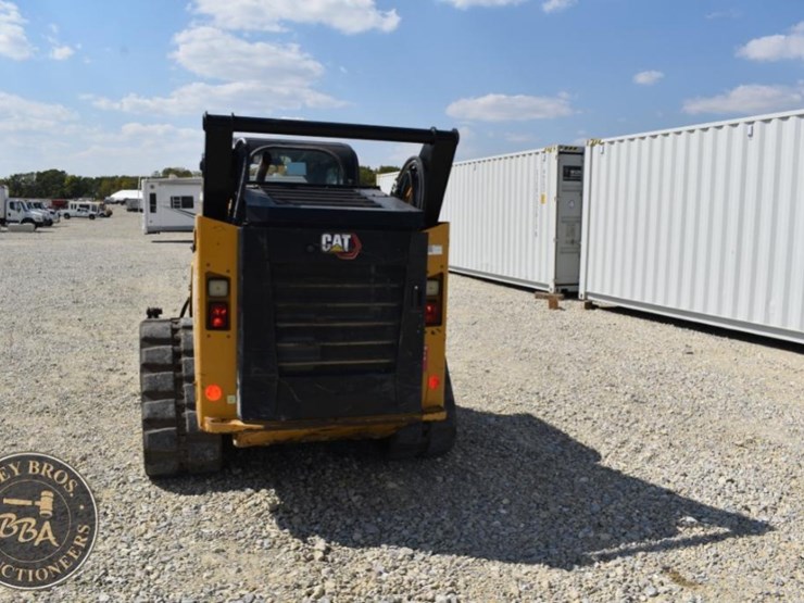 2022-caterpillar-299d3-image-5