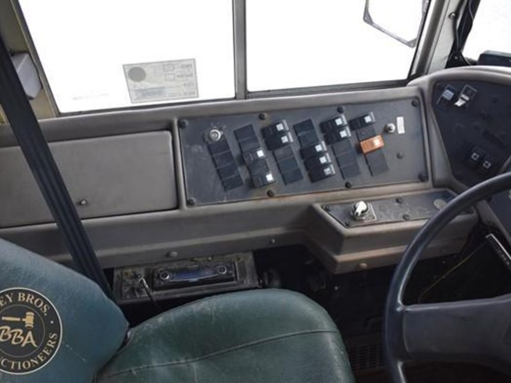 2003-ic-bus-3000ic-37998-image-23