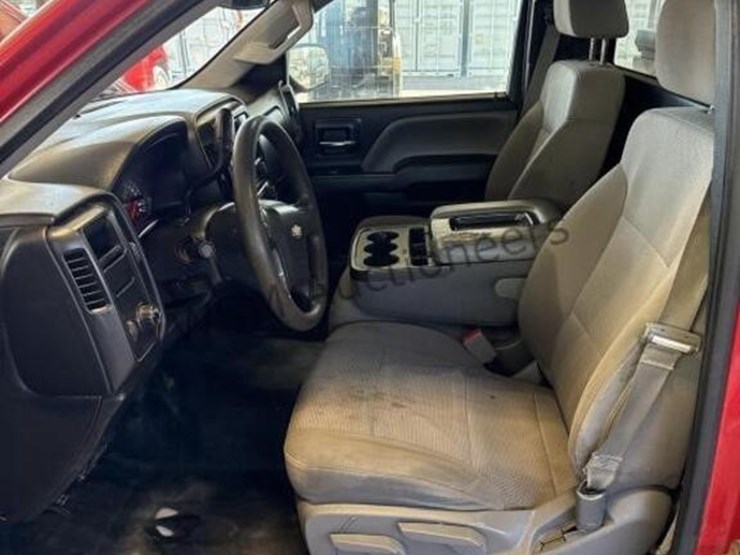 2015-chevrolet-silverado-1500-image-23