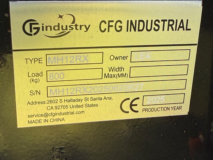 #610-•-2025-cfg-industrial-mh12rx-hydraulic-track-type-mini-excavator-image-15