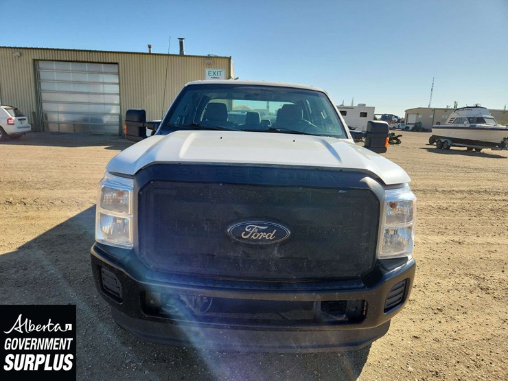 2011-ford-f350-image-22