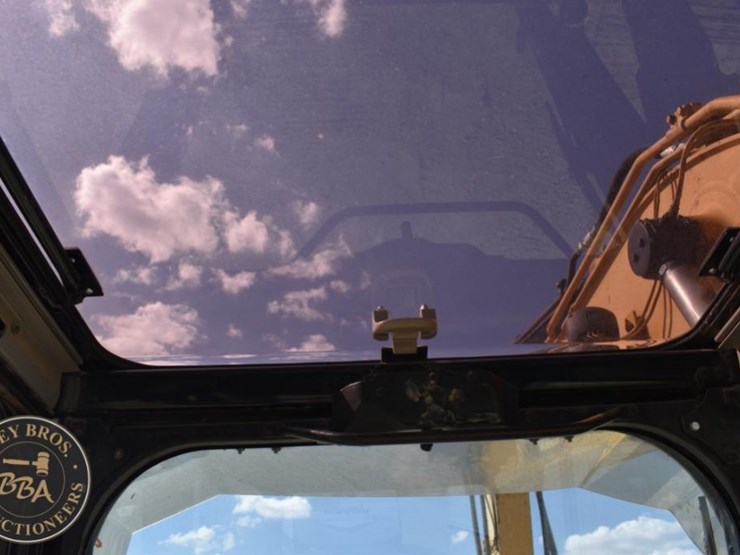 2011-caterpillar-312d-image-58