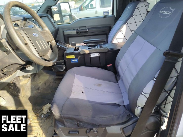 2011-ford-f550-image-7