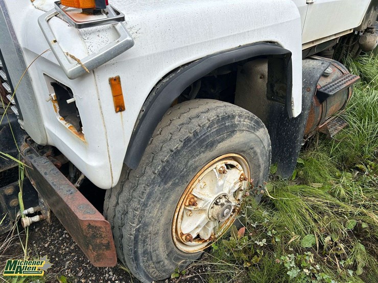 1989-ford-lt9000-image-4