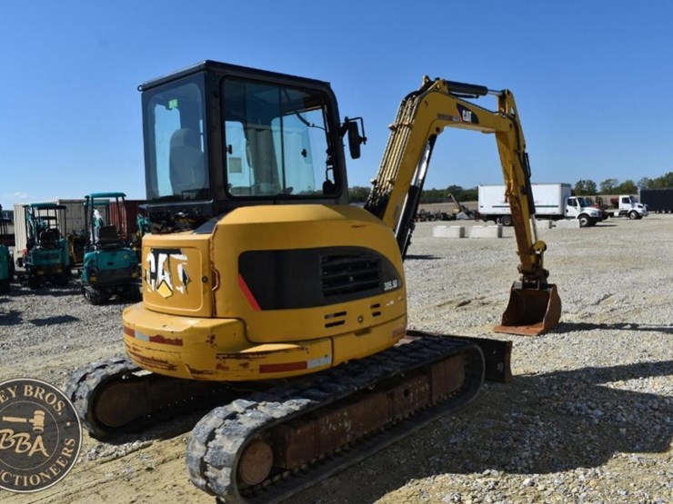 2013-caterpillar-305.5d-cr-image-44