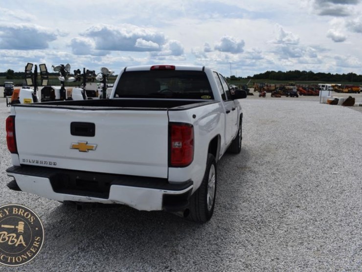 2016-chevrolet-silverado-1500-image-20