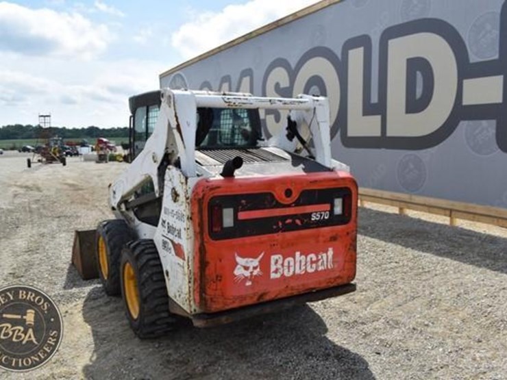 2017-bobcat-s570-image-11