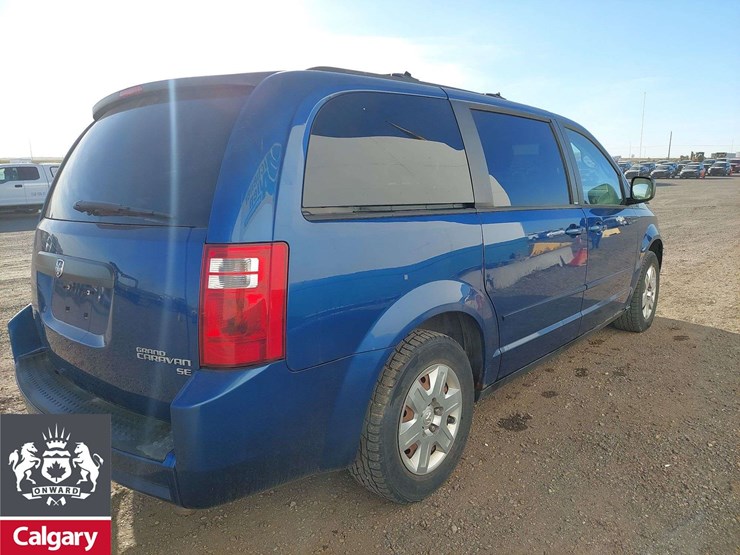 2010-dodge-grand-caravan-se-image-4