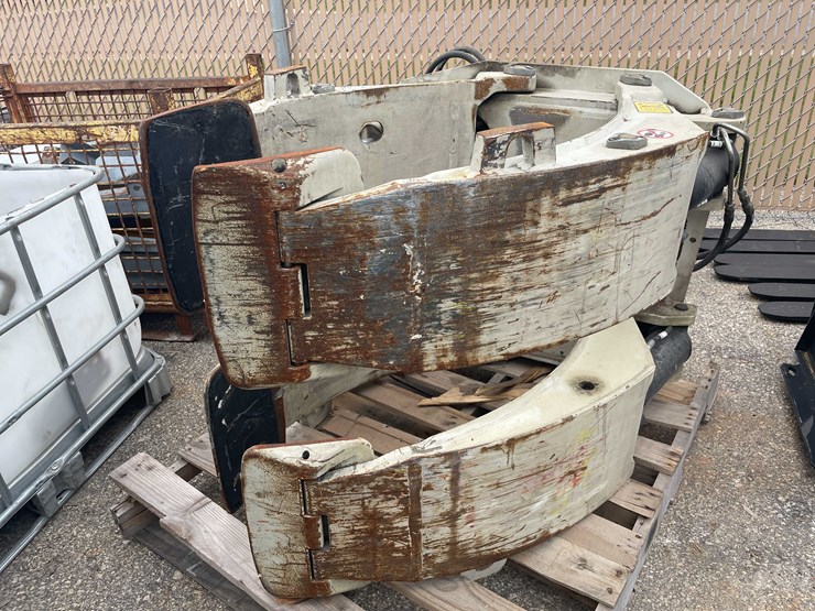 #3004-•-cascade-forklift-roll-clamp-attachment-(o8)-image-3