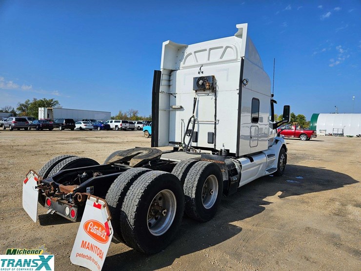 2019-peterbilt-579-image-6