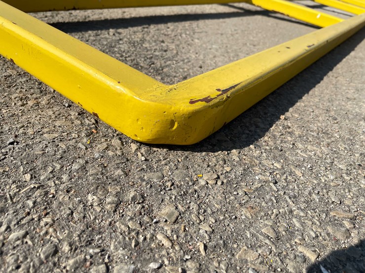 #3013-•-heavy-duty-safety-guardrail-(cont)-image-6
