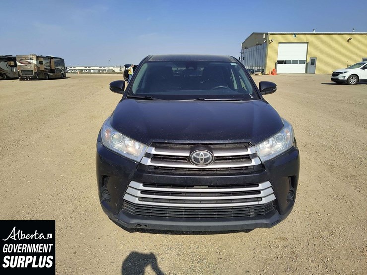 2018-toyota-highlander-image-26
