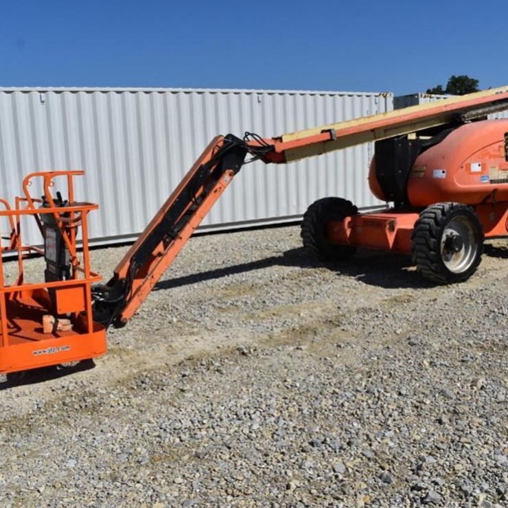 2013 JLG 600AJ