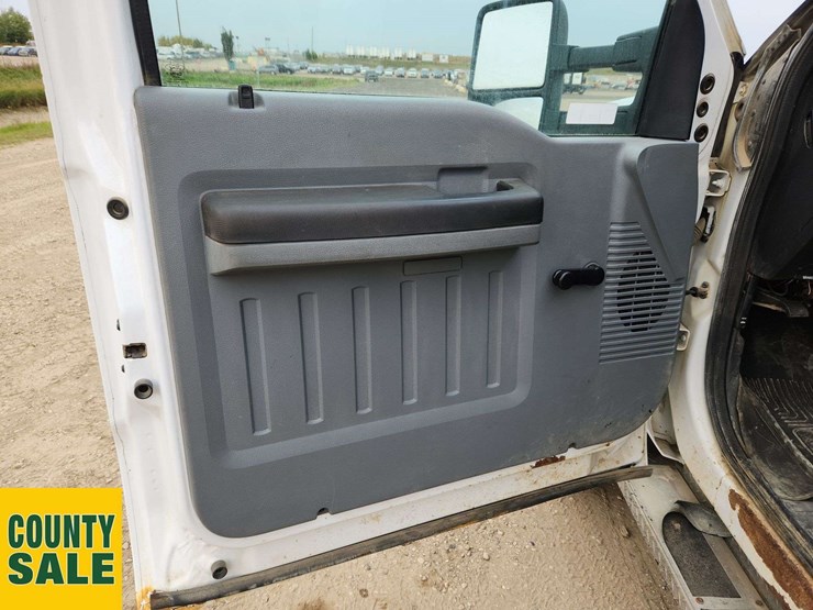 2013-ford-f550-image-20
