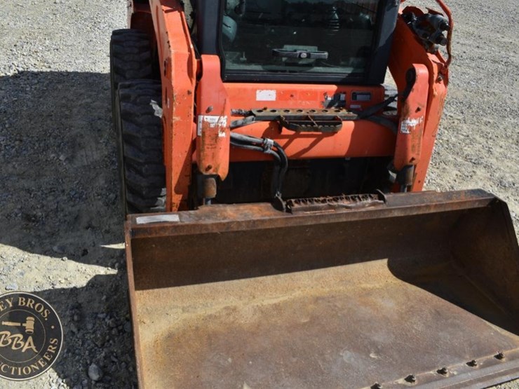 2017-kubota-ssv65-image-67