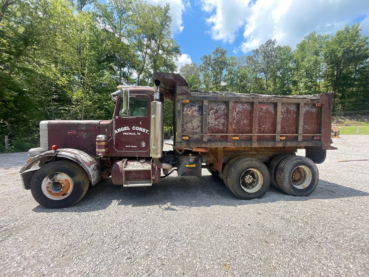#146-•-inoperable-1974-3509-peterbilt-dump-truck-image-1