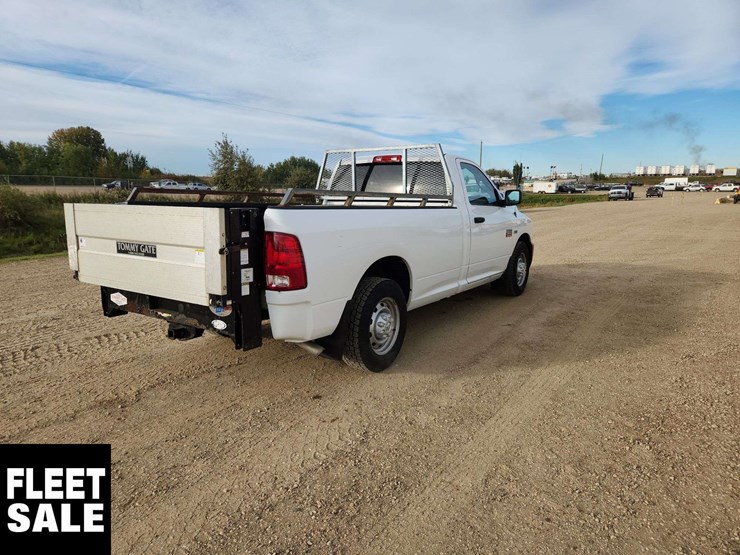 2011-ram-2500-st-image-4
