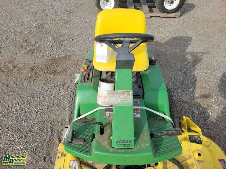 john-deere-f525-image-9