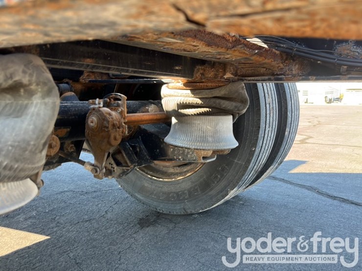 2018-king-kutter-spread-axle-chassis-trailer,-65,000lb-gvwr-image-21