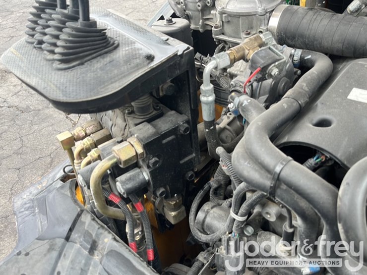 2018-hyundai-30lc-7a-image-23