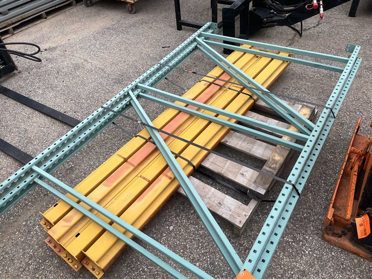 #3074-•-teardrop-pallet-racking-(o8)-image-13