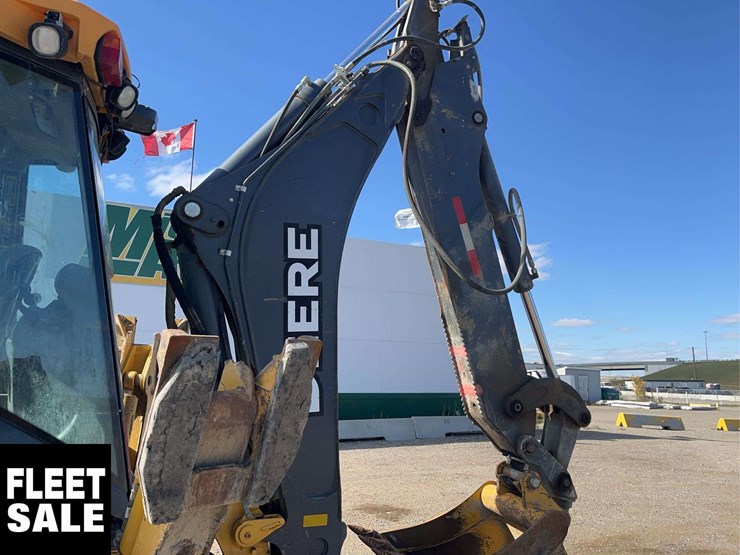 2016-deere-410l-image-15
