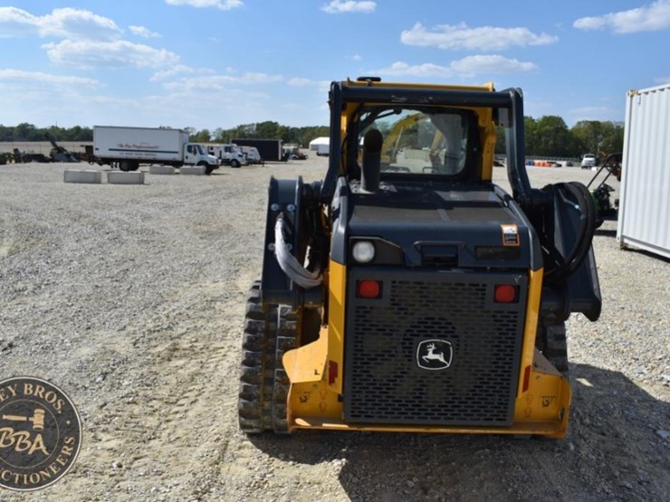 2021-deere-325g-image-58
