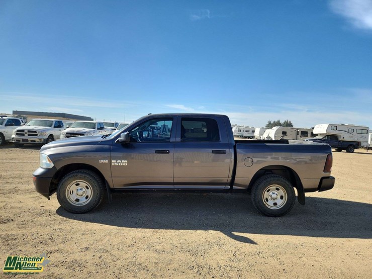 2015-ram-tradesman-image-6