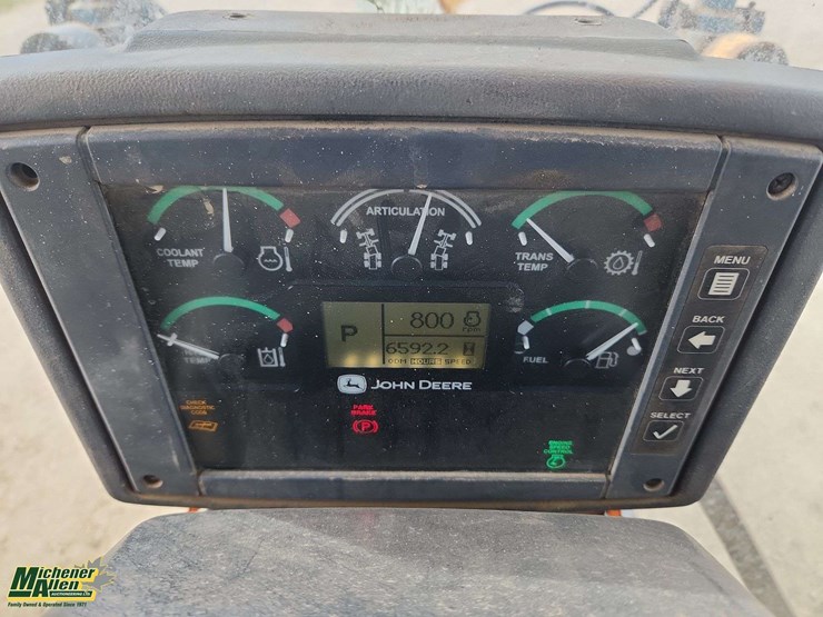 2006-deere-770d-image-11