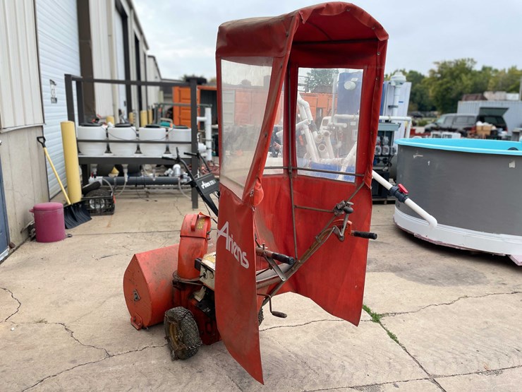 #3100-•-ariens-snowblower-(o3)-image-7