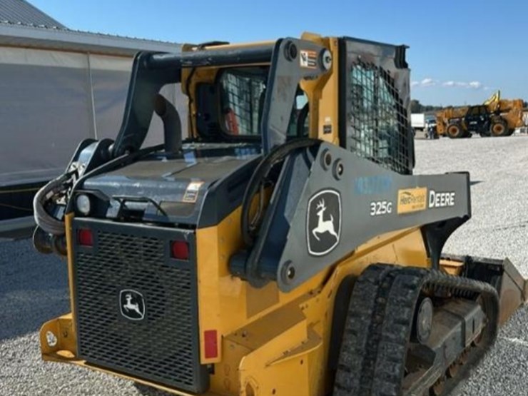 2021-deere-325g-image-33