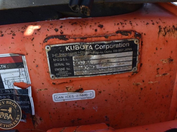 2017-kubota-ssv65-image-61
