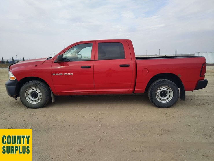2012-ram-tradesman-image-28