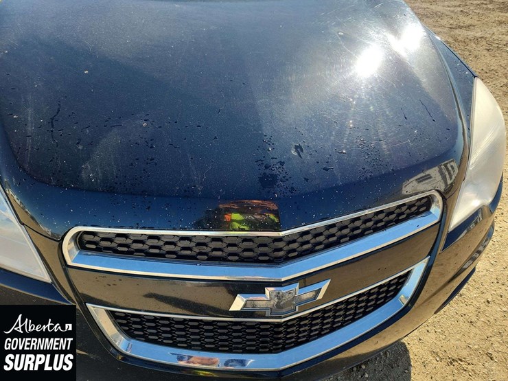 2015-chevrolet-equinox-lt-image-33