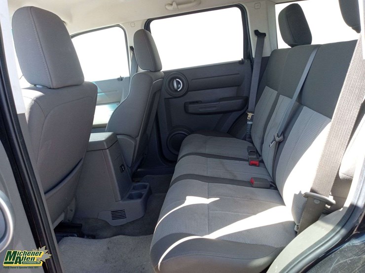 2008-dodge-nitro-image-11
