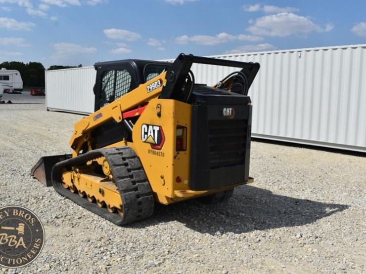 2020-caterpillar-299d3-image-4