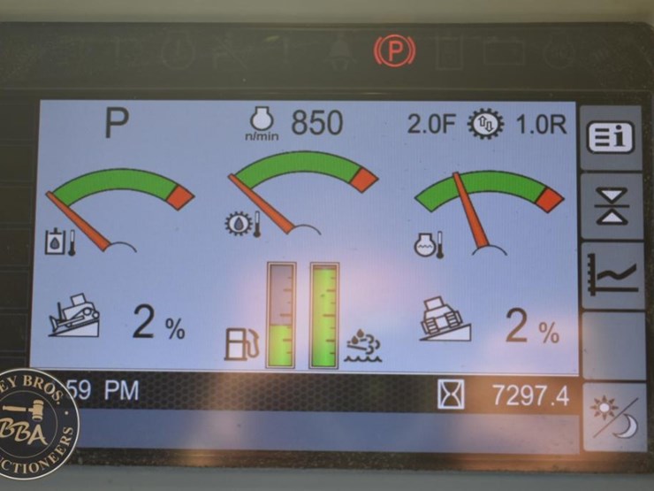 2020-caterpillar-d6n-lgp-image-9