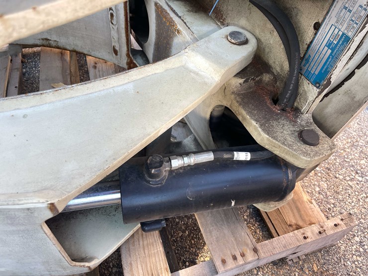 #3004-•-cascade-forklift-roll-clamp-attachment-(o8)-image-17