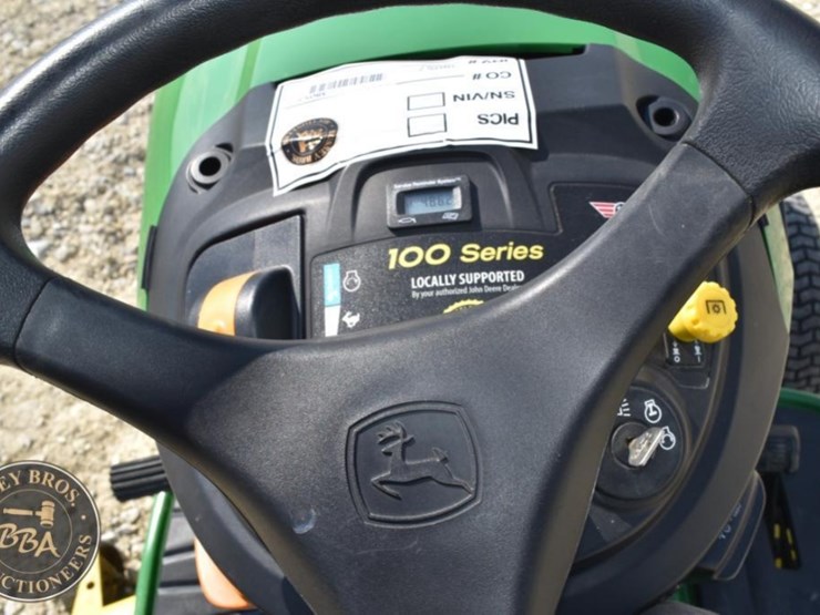 john-deere-e180-image-11