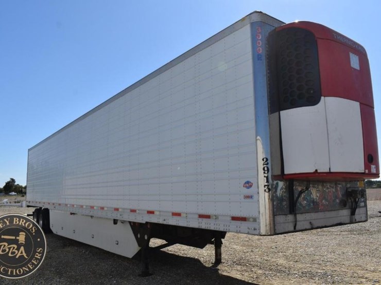 2013-utility-3000r-image-30