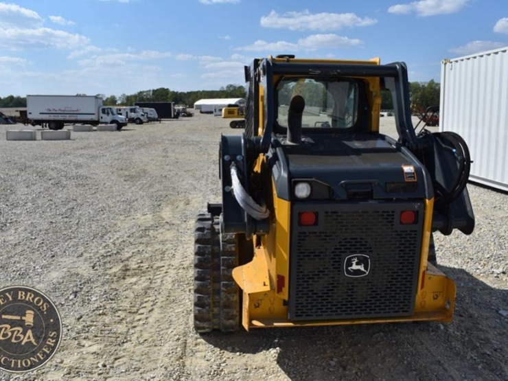 2021-deere-325g-image-43