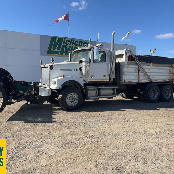 2014 WESTERN STAR 4900