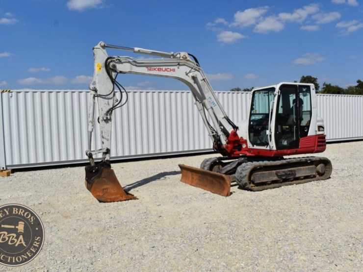2018-takeuchi-tb290-image-2
