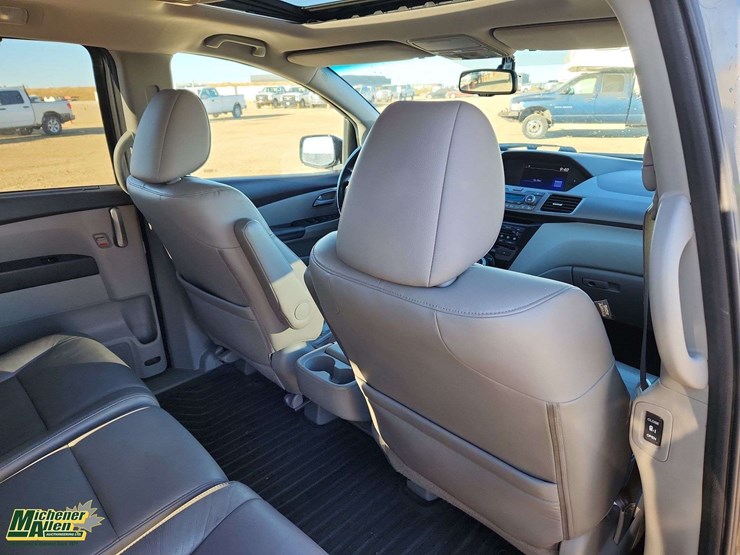 2013-honda-odyssey-image-20